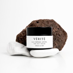 Vérité - Crème de Jour hydratante au CBD pour peau lumineuse